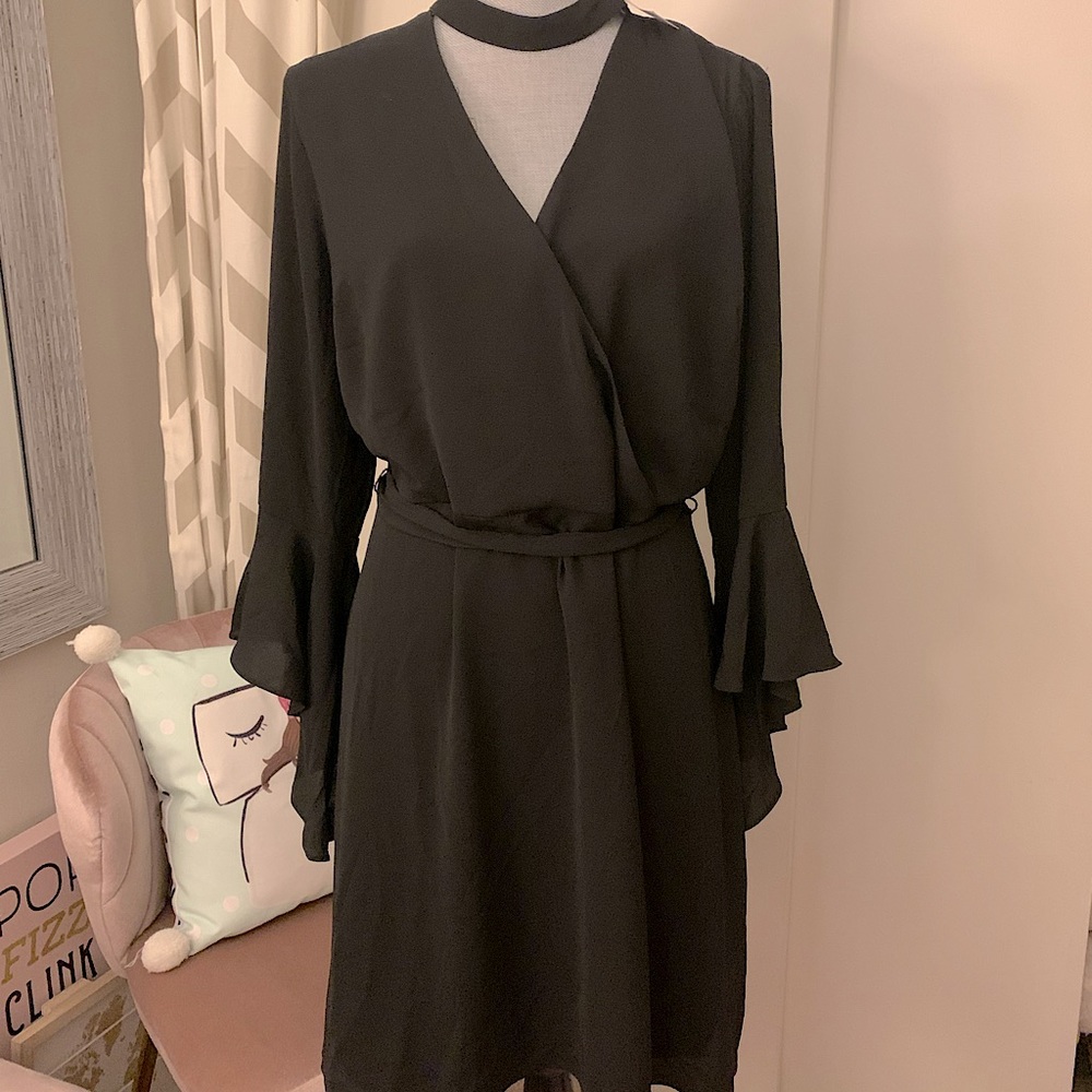 NWT Bar III Black Dress Bell Sleeves